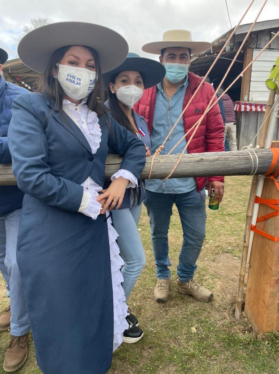 Candidata Evelyn Aguilar