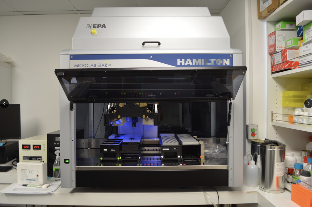 Hamilton Microlab STARLet Hamilton Microlab STARLet