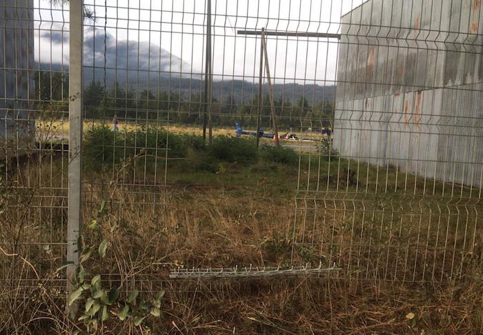 Cerca cortada en el aeródromo de Pucón. 