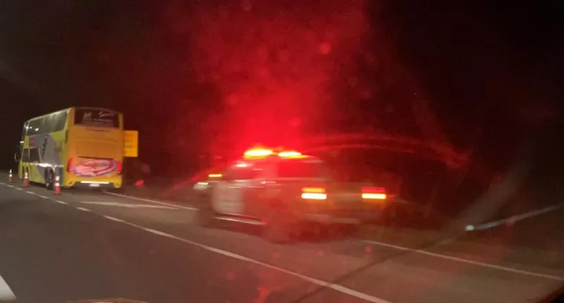 Carabineros en tramo Collipulli - Pidima