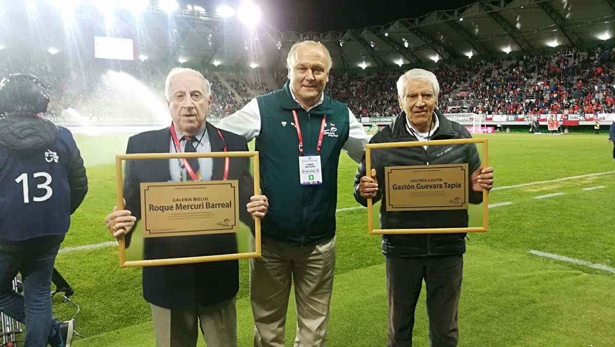 Roque Mercury distinguido por municipalidad de Temuco