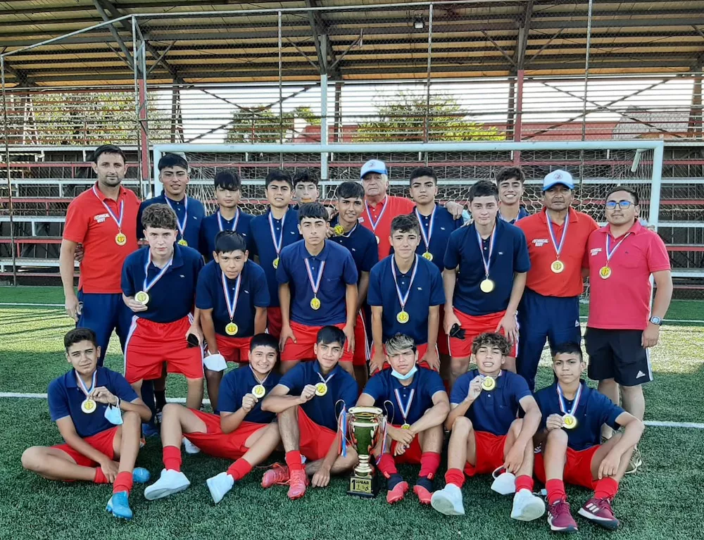 Colegio Britanico en Mundialito de Valdivia