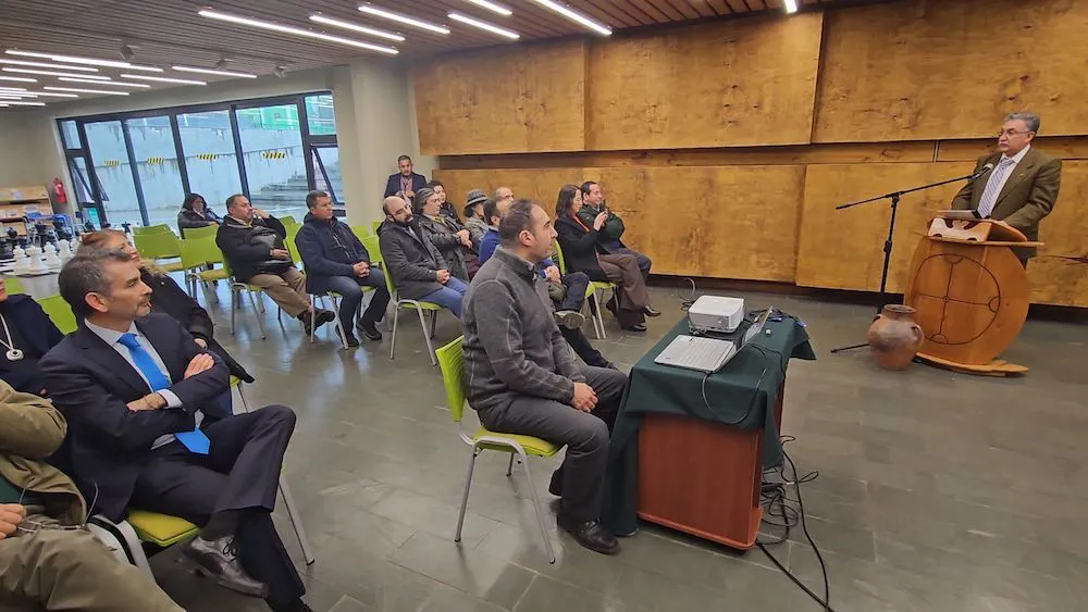 Albeto Amiot - Actividad Lautaro