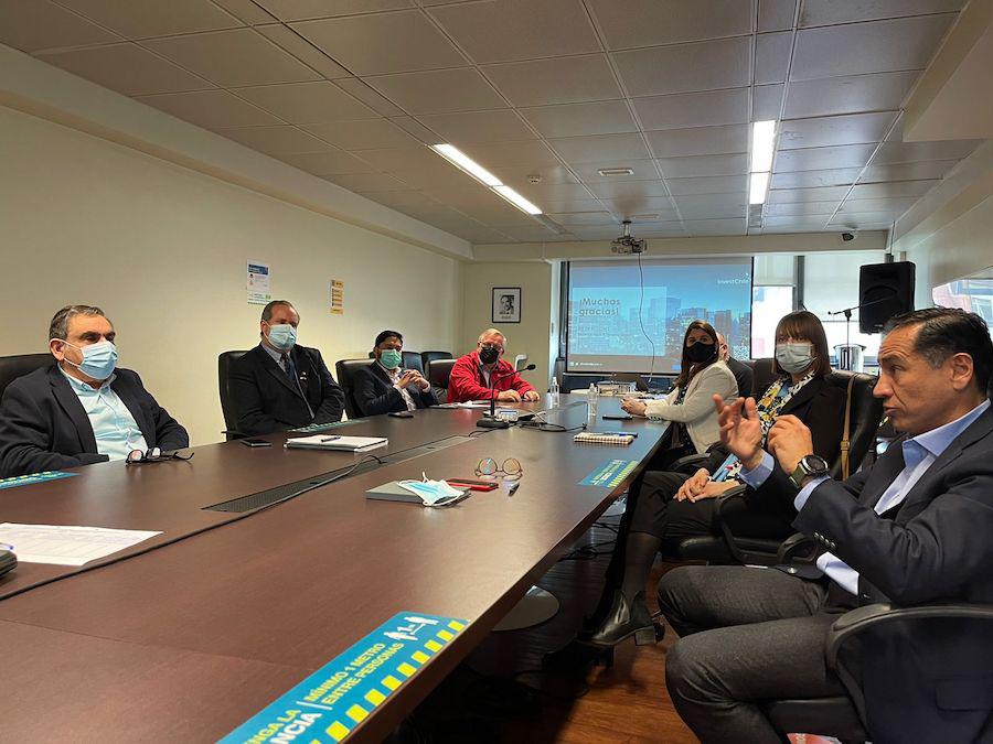 Reunion InvestChile con Victor Manoli