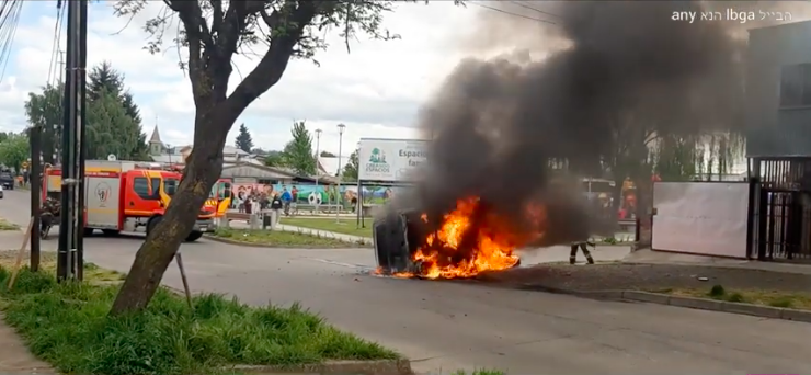 Incendian vehículo a pastor 