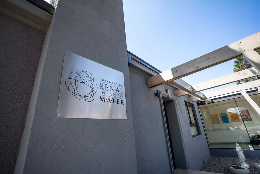 Corporación renal infantil mater