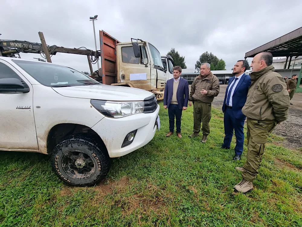 Vehiculos incautados de banda criminal 