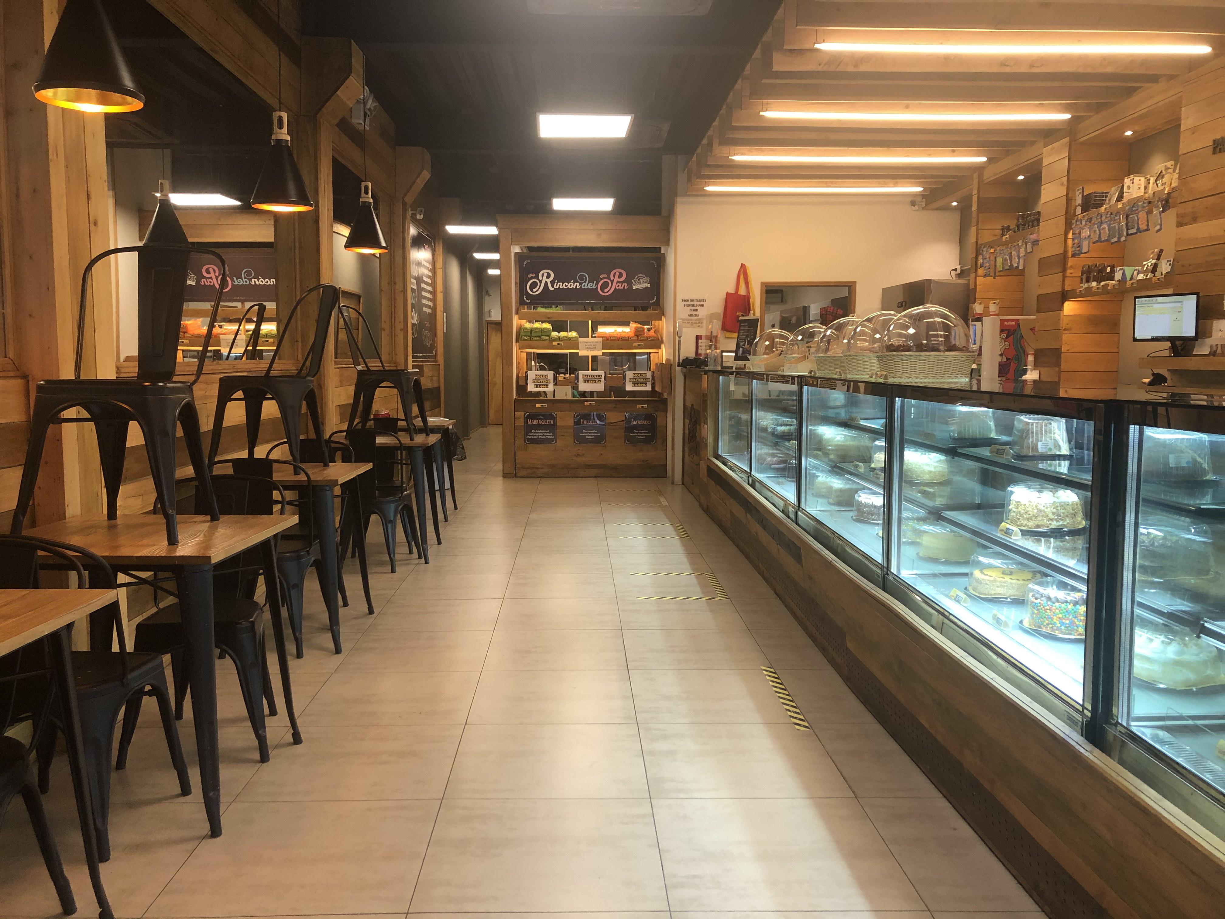 Así fueron los dos primeros días con algunas cafeterías y restaurantes