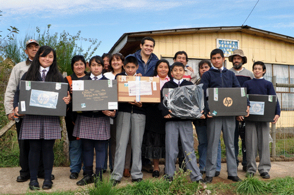 Entrega computadores Yo Elijo mi PC - Perquenco - abril de 2011