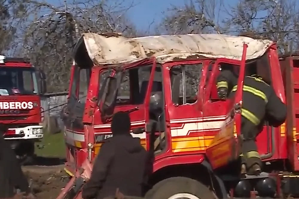 Carro de Bomberos accidentado en Barros Arana - comandante dio positivo a prueba de alcohol respiratoria