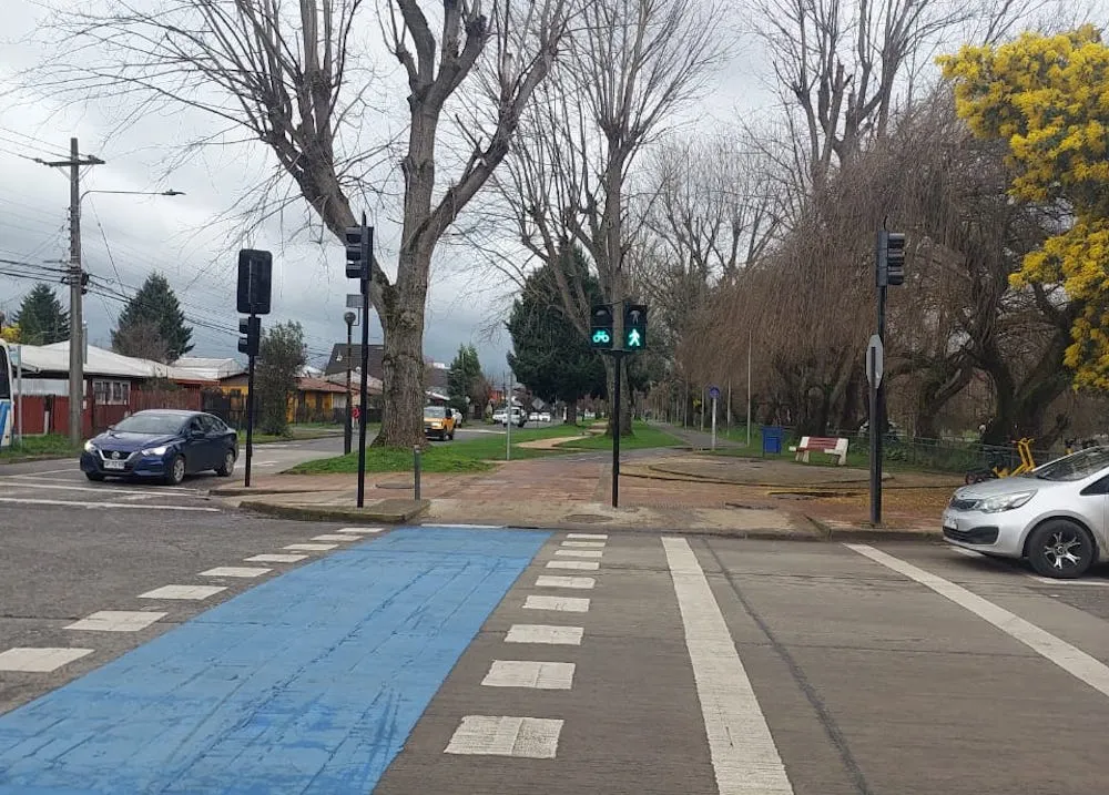 Semaforo en calle Gabriela Mistral y Recreo Temuco (4)