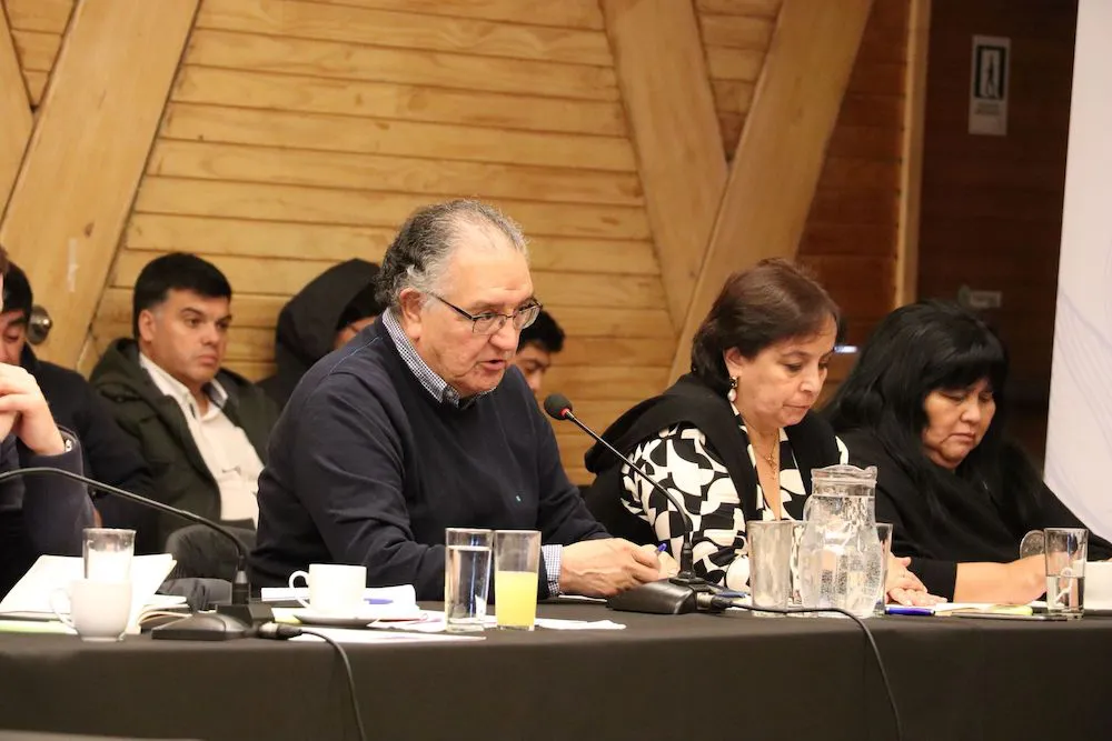 Francisco Huenchumilla Comision para la Paz