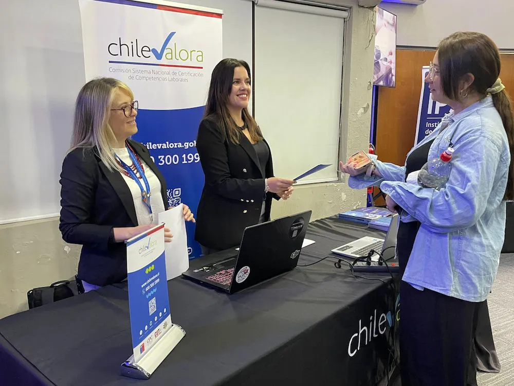 Atención Punto Encuentro