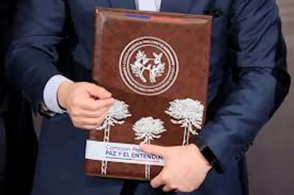 Comisión para la Paz y el Entendimiento