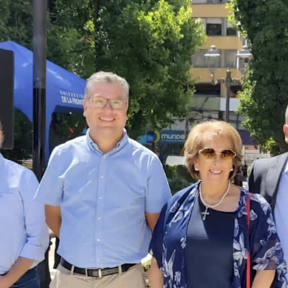 Alcalde Roberto Neira y core Genoveva Sepulveda