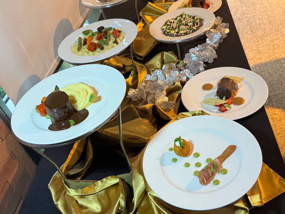 dreams año nuevo cena