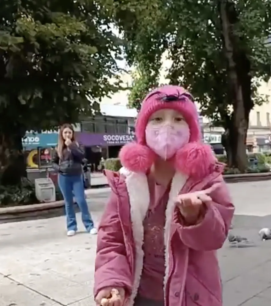 Renata necesita ayuda para financiar costoso tratamiento contra el cancer