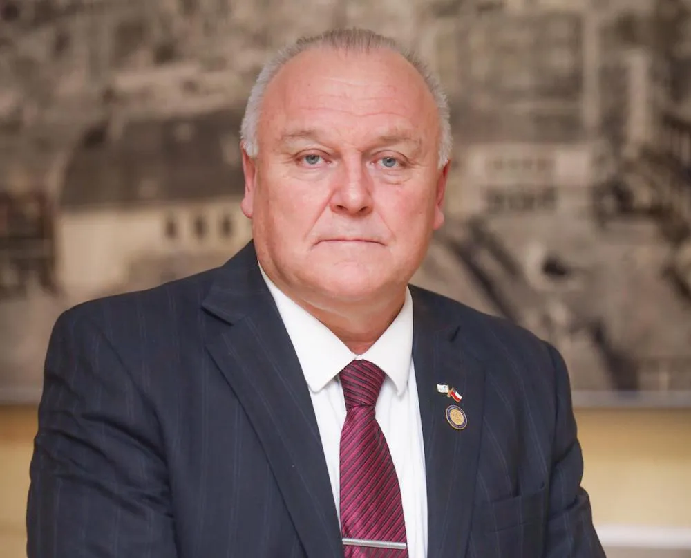 diputado Miguel Becker