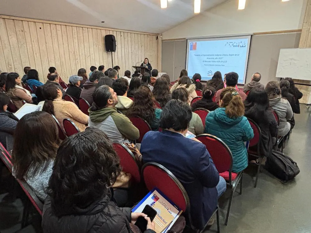 CONADI aporte y capacitación a emprendedoras/es mapuche