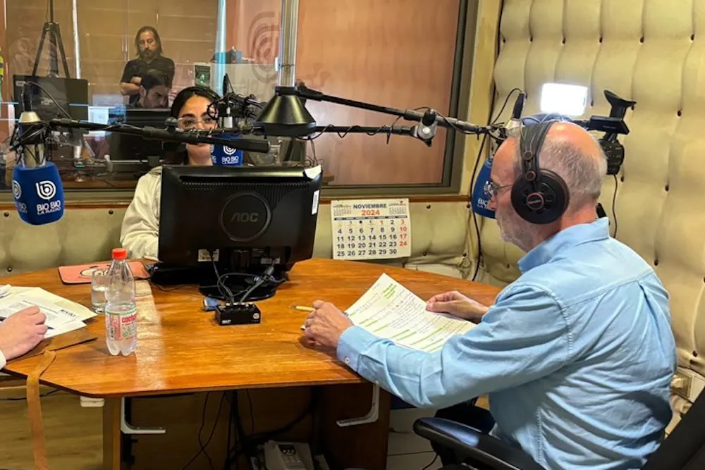 Debate Luciano Rivas - Rene Saffirio en radio Biobio