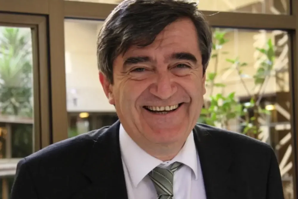 Fallece historico lider del Partido Socialista Camilo Escalona