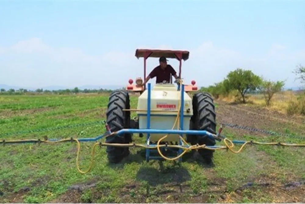 Fumigacion en el campo
