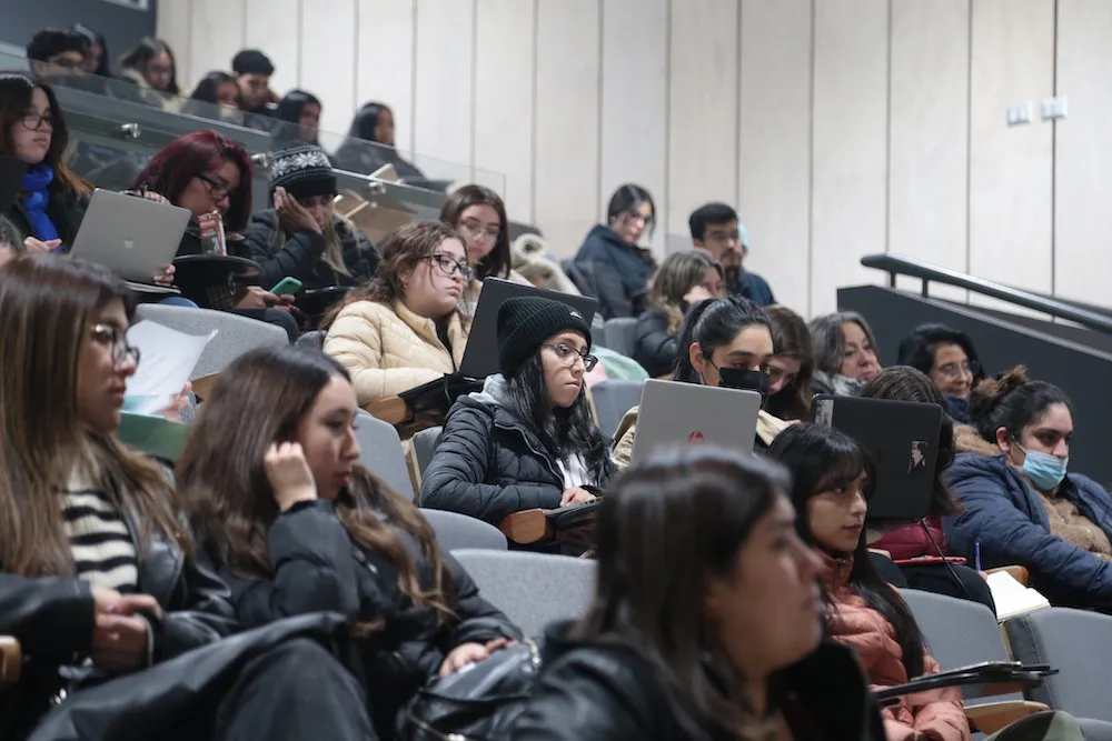 Coloquio UCT proceso constituyente