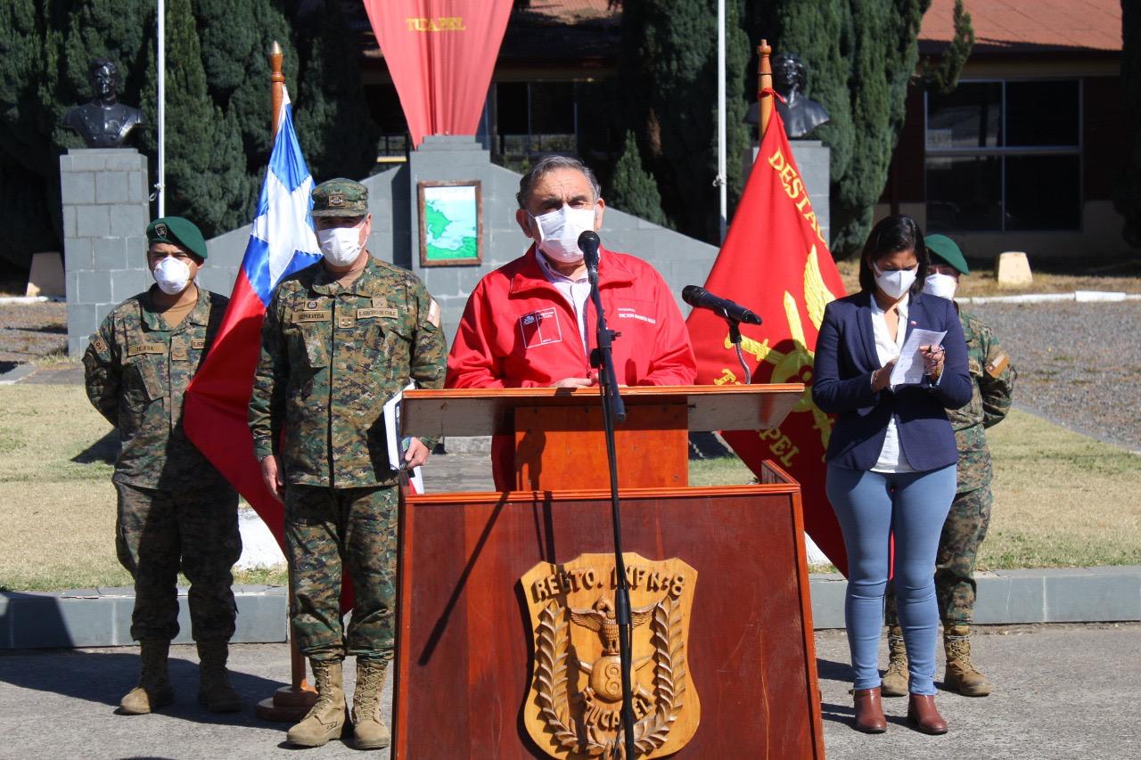 Intendente Victor Manoli, delegada presidencial y Jefe de Defensa Nacional.