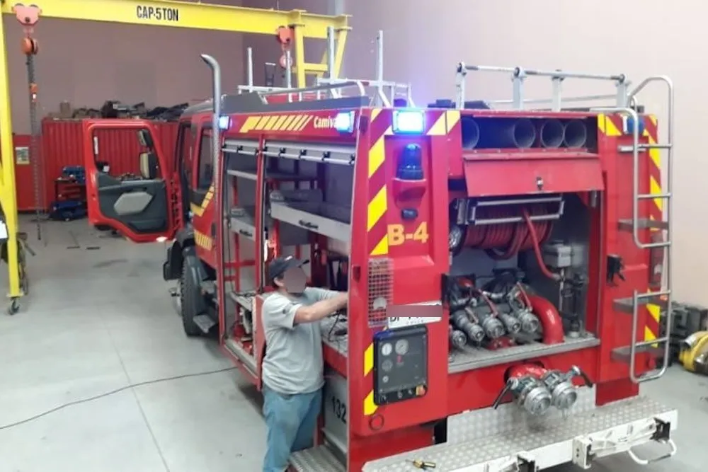 Servicio de mantencion de carros de Bomberos - imagen referencial