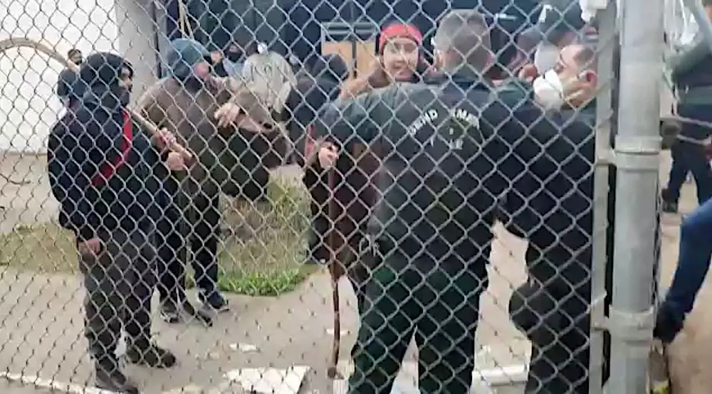 Gendarmes retenidos en carcel de Angol