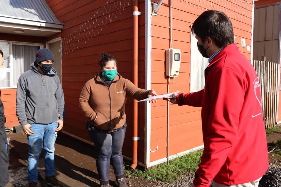 Entrega de subsidios por el Serviu.