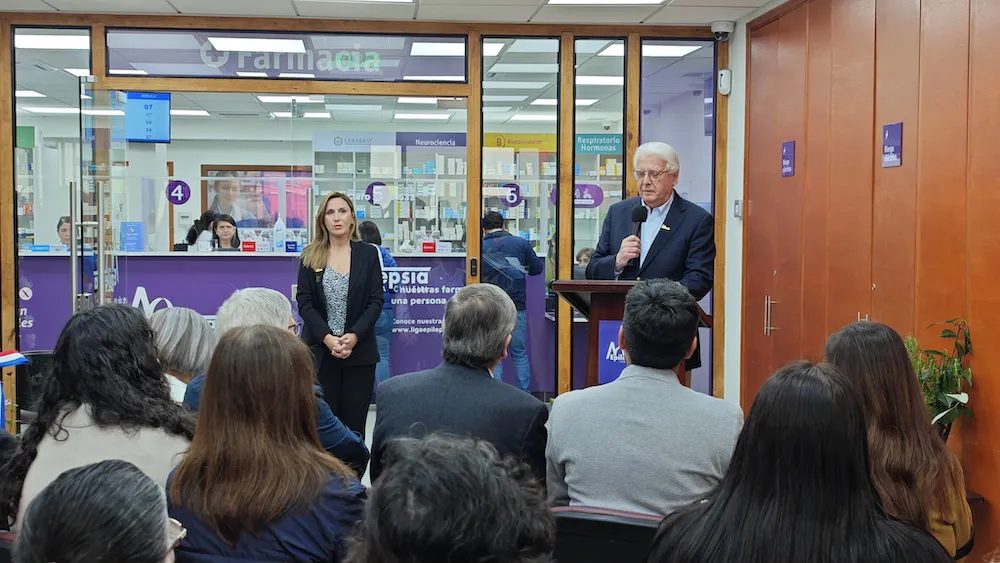 Inauguracion-Farmacia-Liga-Temuco2