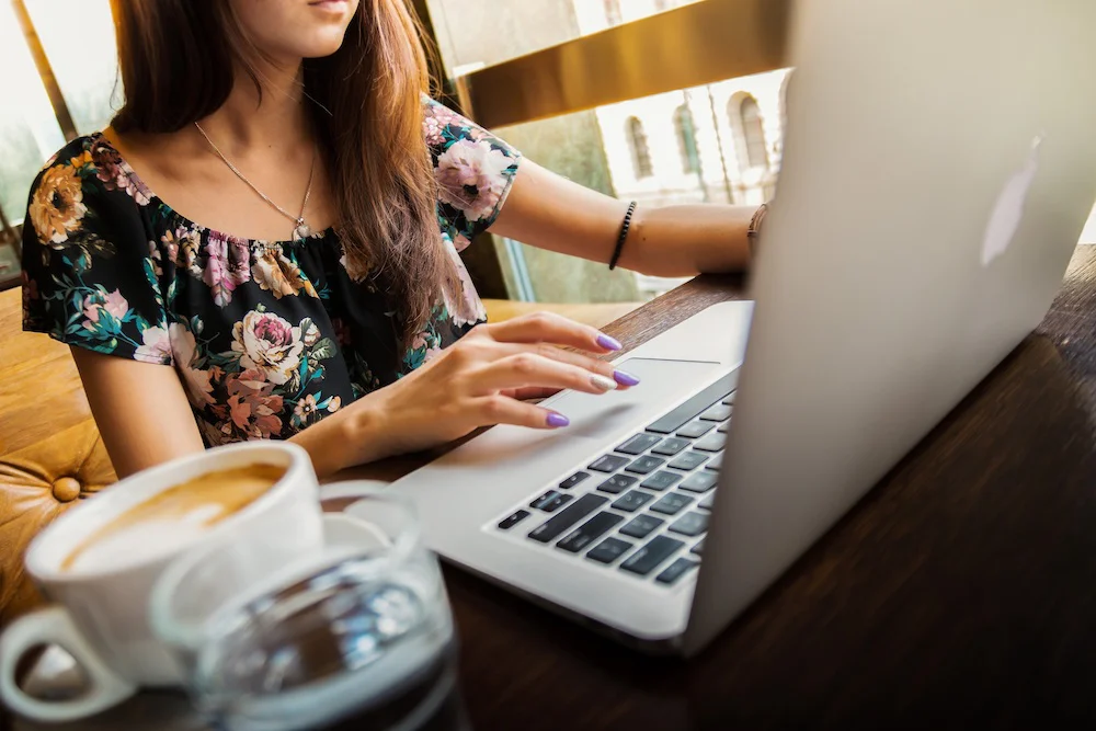 CP_ VIU y la OEA lanzan 200 becas para chilenos que deseen cursar maestrías online con calidad europea