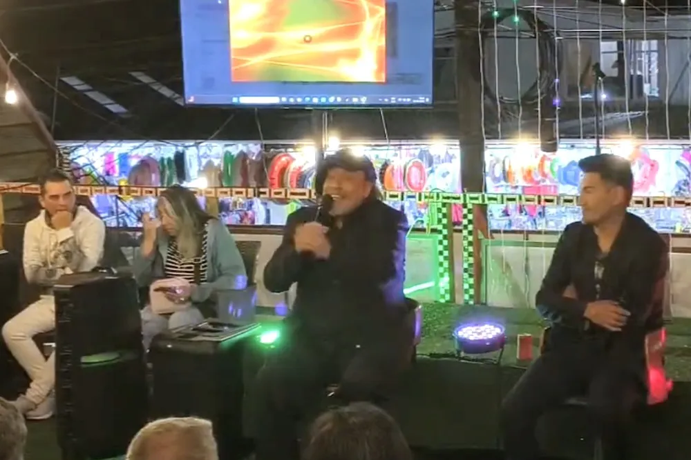 Negro Pinera en Licanray