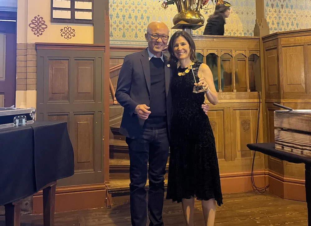 Rodney Wong, presidente de Childhood Cancer International y Alejandra Méndez, Directora de Fundación Nuestros Hijos