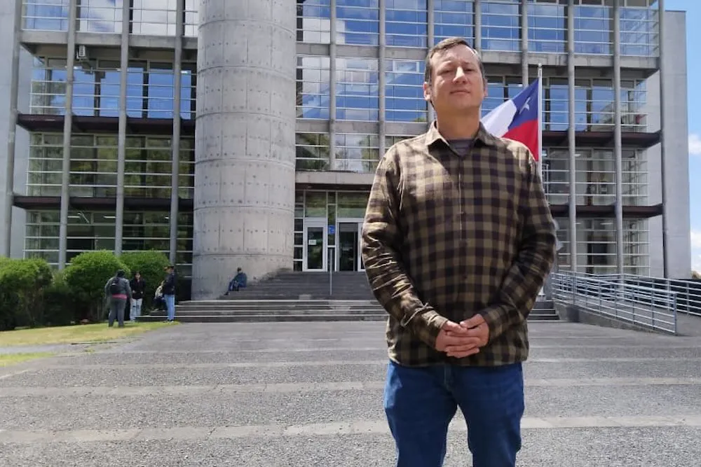 Camarografo Carlos Morales - agredido por Carabineros mientras trabajaba en Temuco