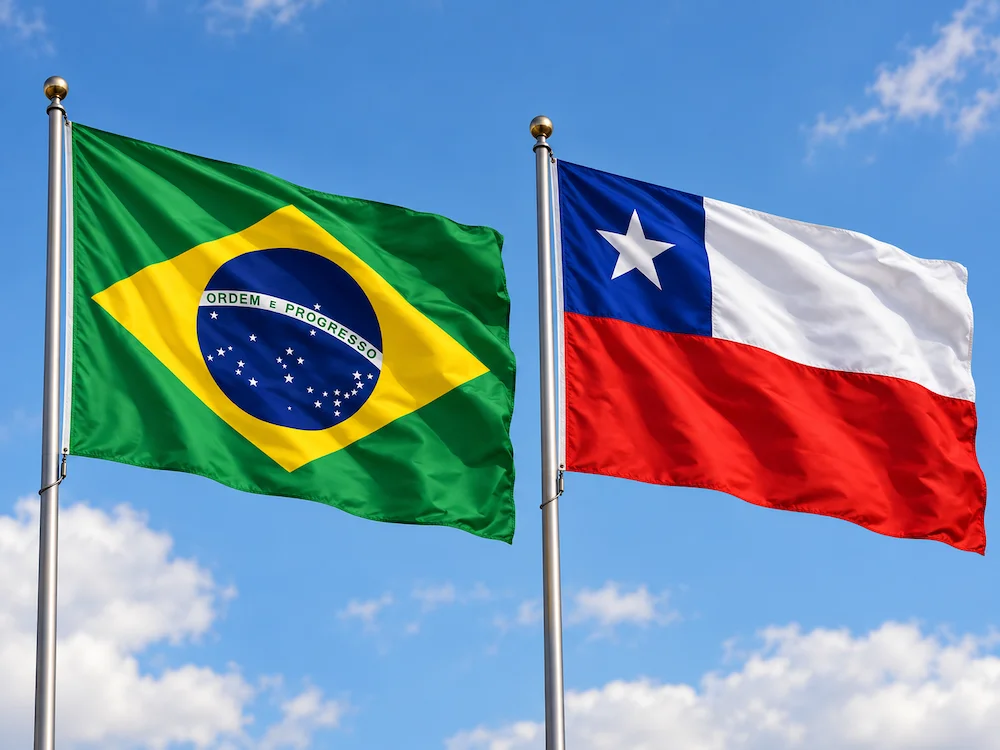 Banderas de Brasil y Chile al viento