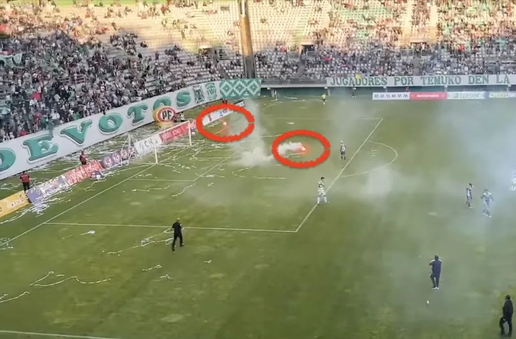 Lanzan bengalas en partido de Deportes Temuco