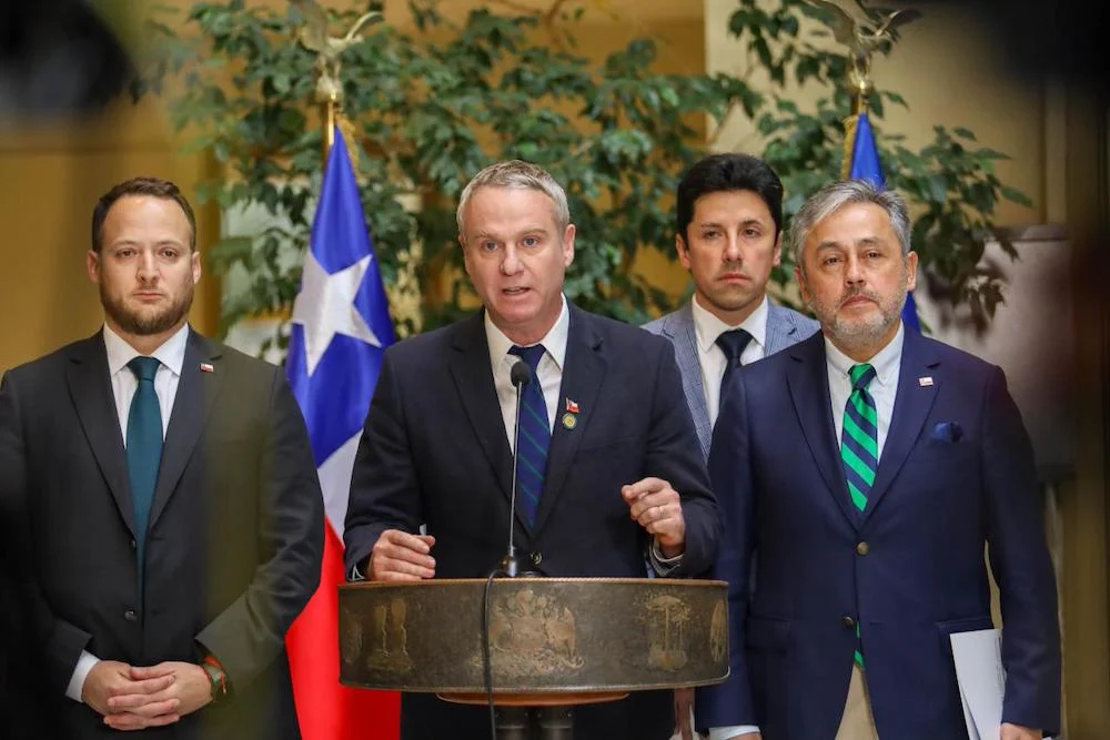 Diputados Jorge Guzmán y Tomas Kast