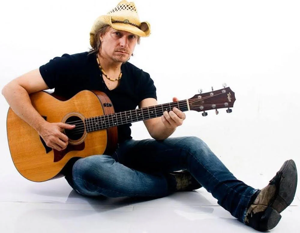 FOTO GABRIEL MARIAN EX RATA BLANCA