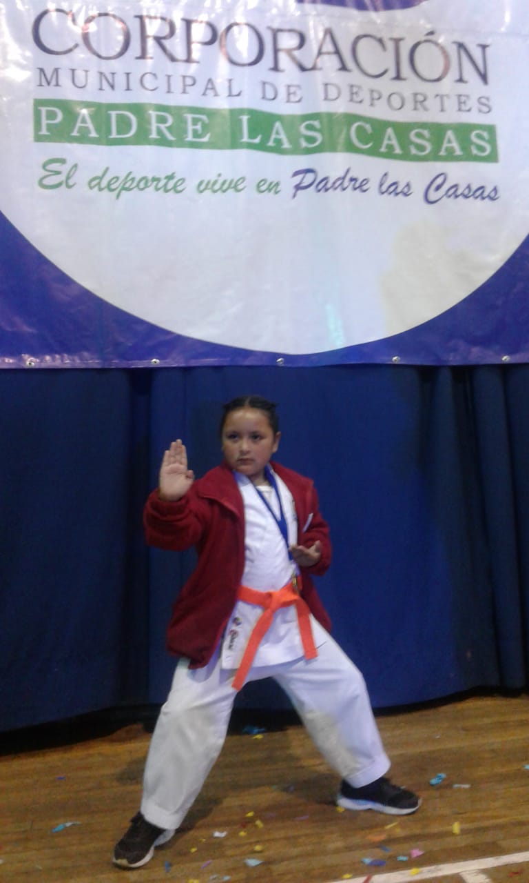 karate niña