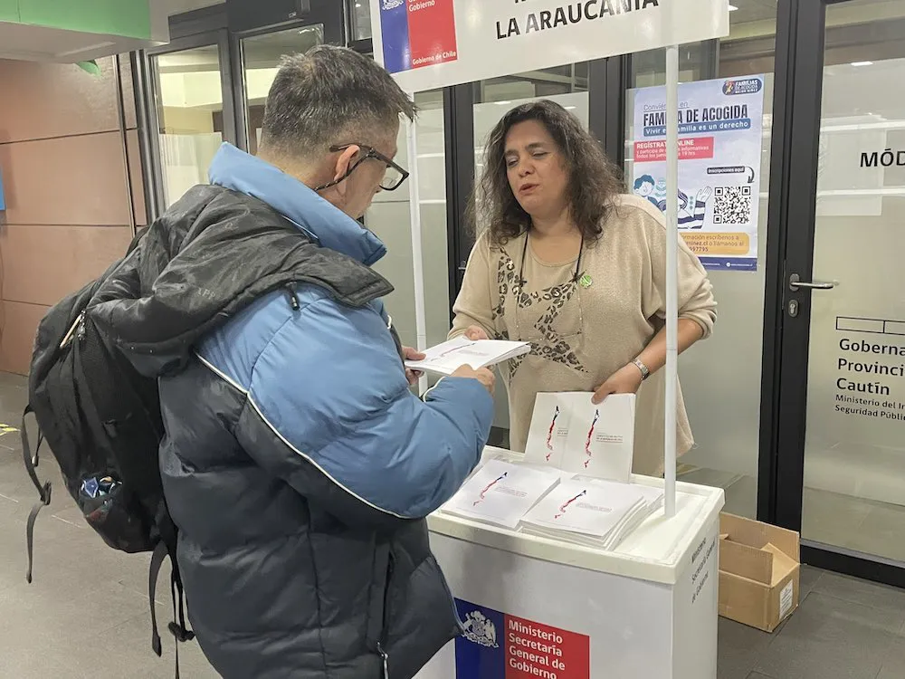 Entrega texto Constitucional