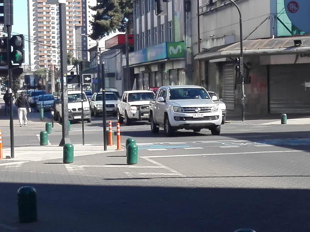 Tránsito peatonal y vehícular en Temuco (3).