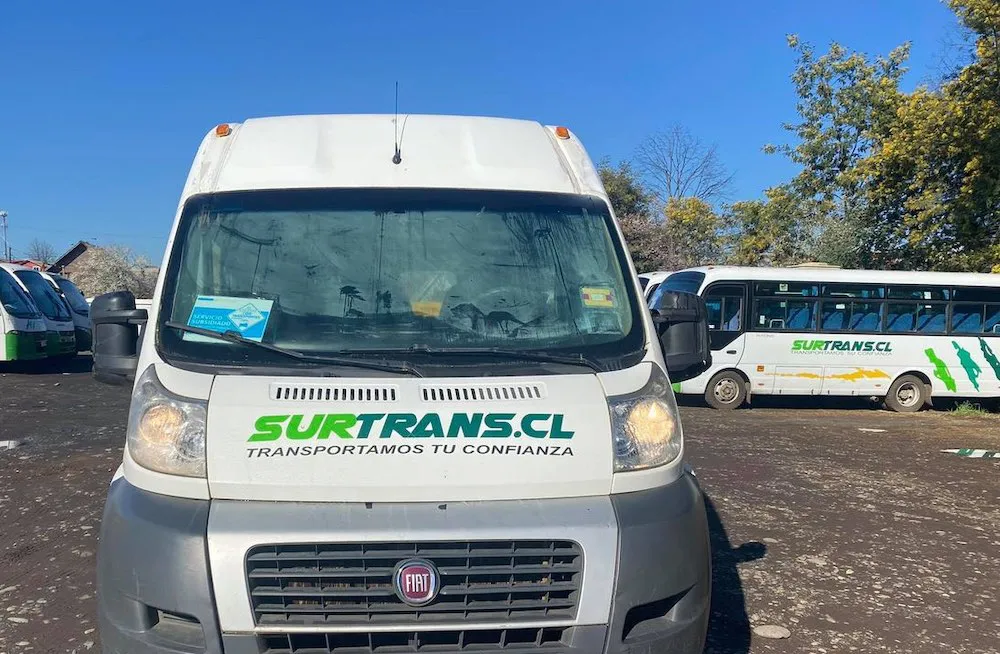 Furgon Surtrans - foto referencial