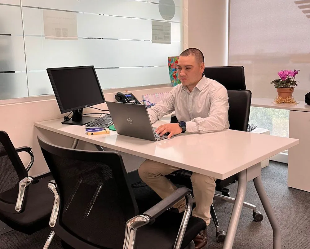 Fabian Komatsu - Reinserción 1