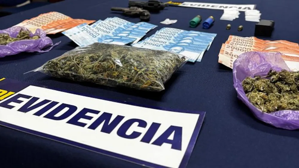 Incautacion de droga a repartidos Delivery de traiguen