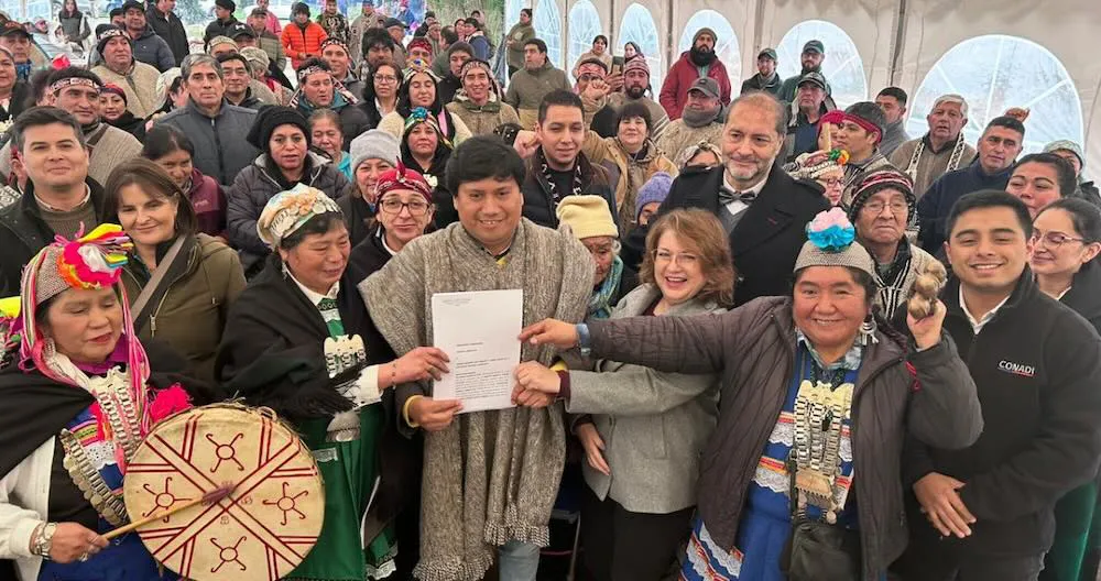 Entrega tierras comunidad Caupolican de Puren
