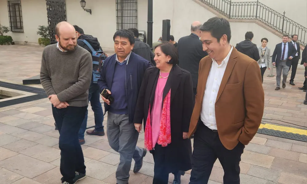 Senadora Aravena - Comision para la Paz