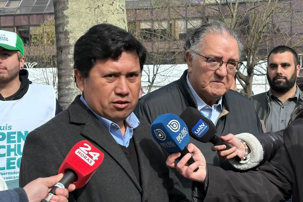 Senador Huenchumilla apoya a Luis Penchuleo a gobernador regional