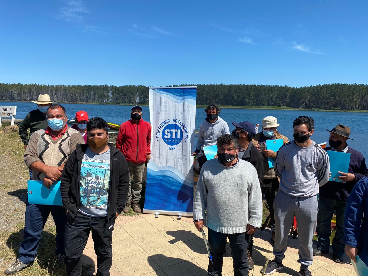 Capacitación en pesca de salmón.